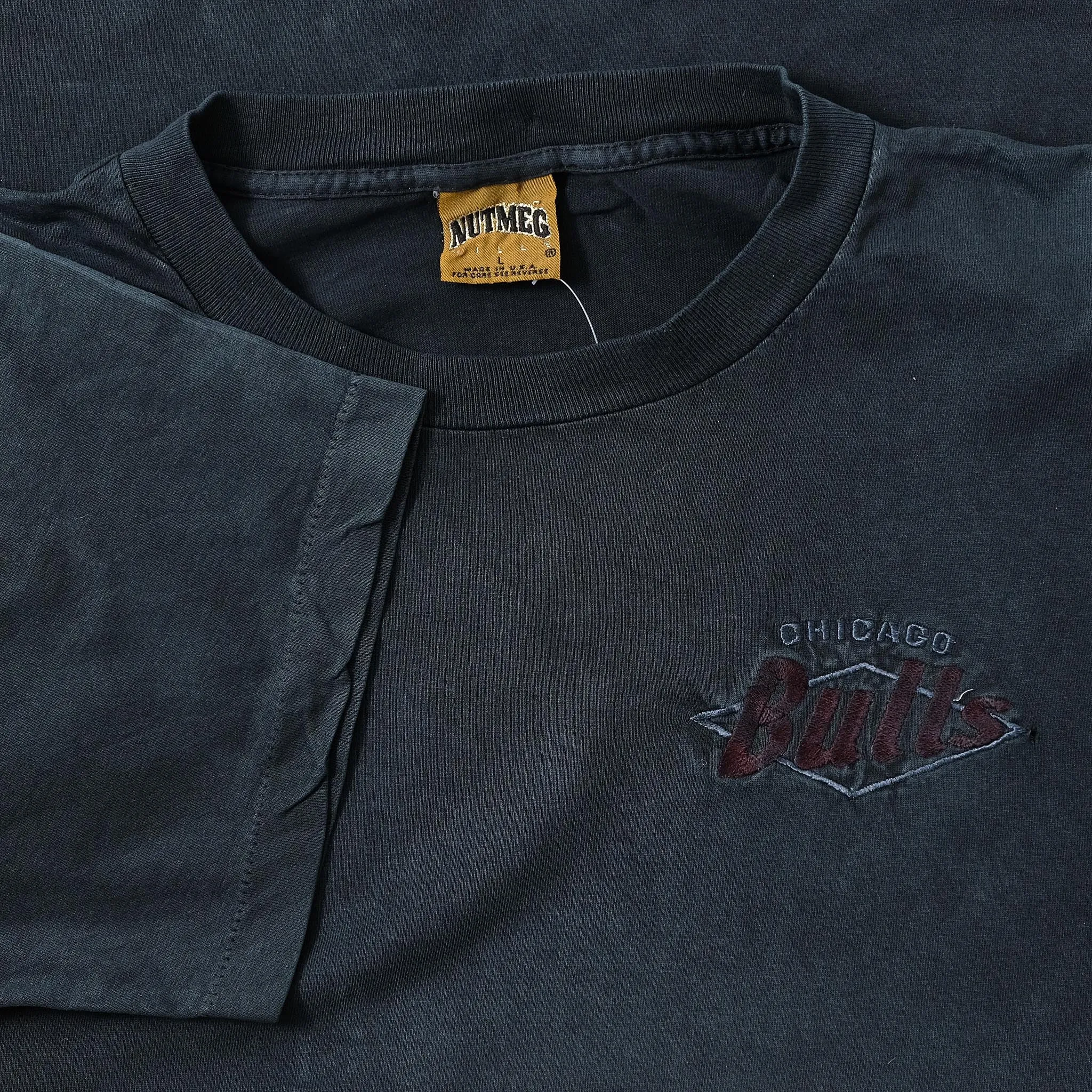 1993 Nutmeg Chicago Bulls T-Shirt Large