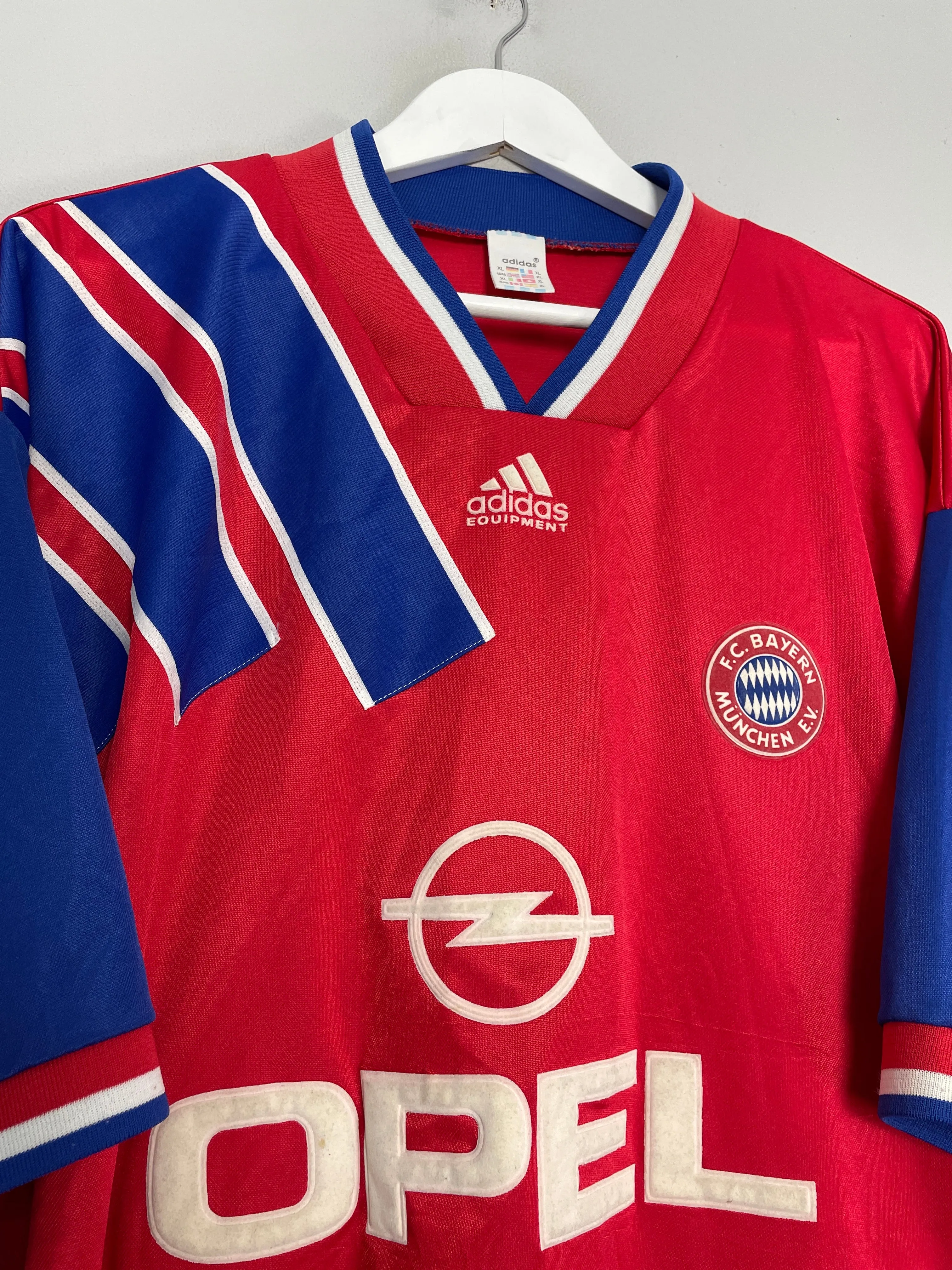 1993/95 BAYERN MUNICH HOME SHIRT (XL) ADIDAS