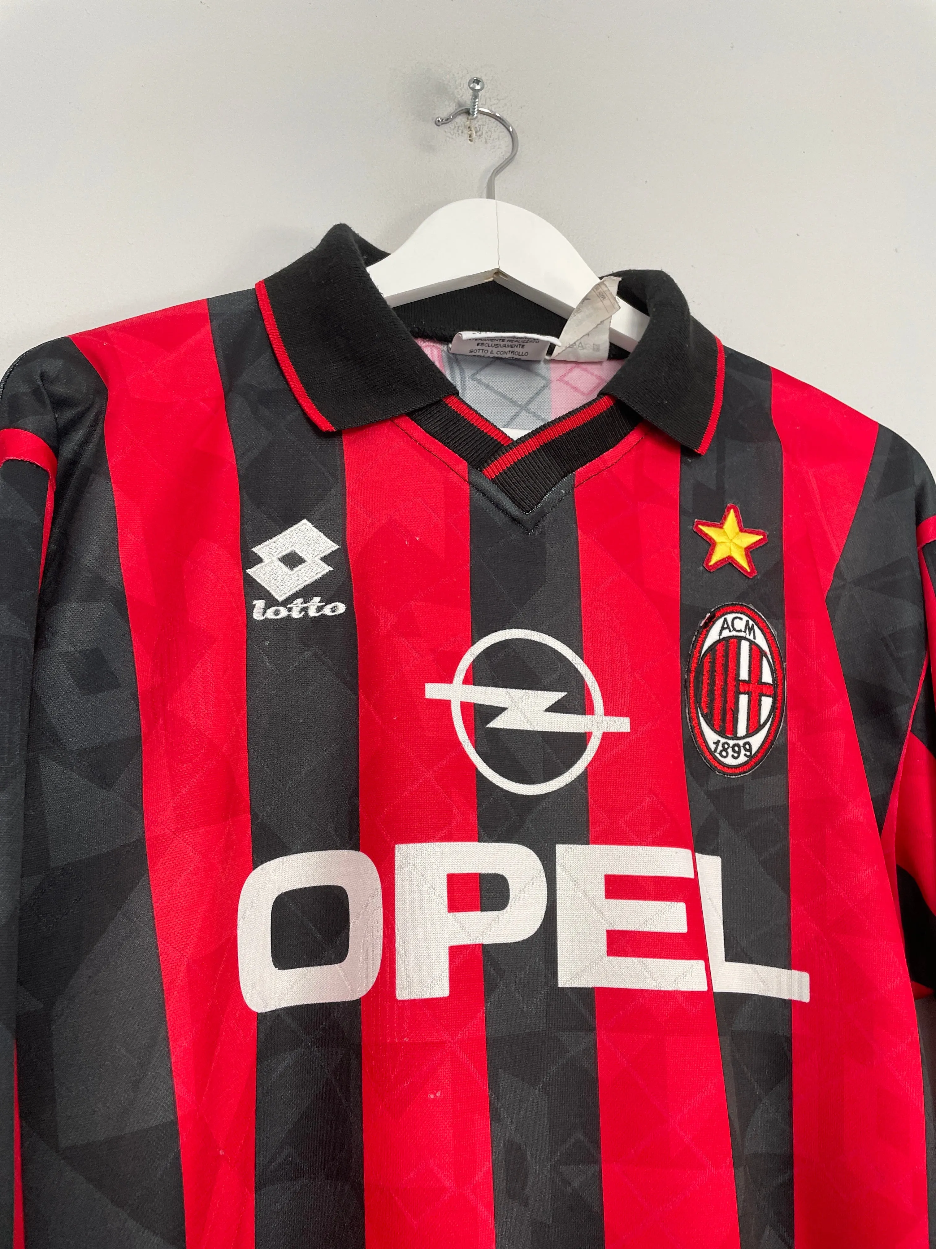 1995/96 AC MILAN L/S HOME SHIRT (XL) LOTTO