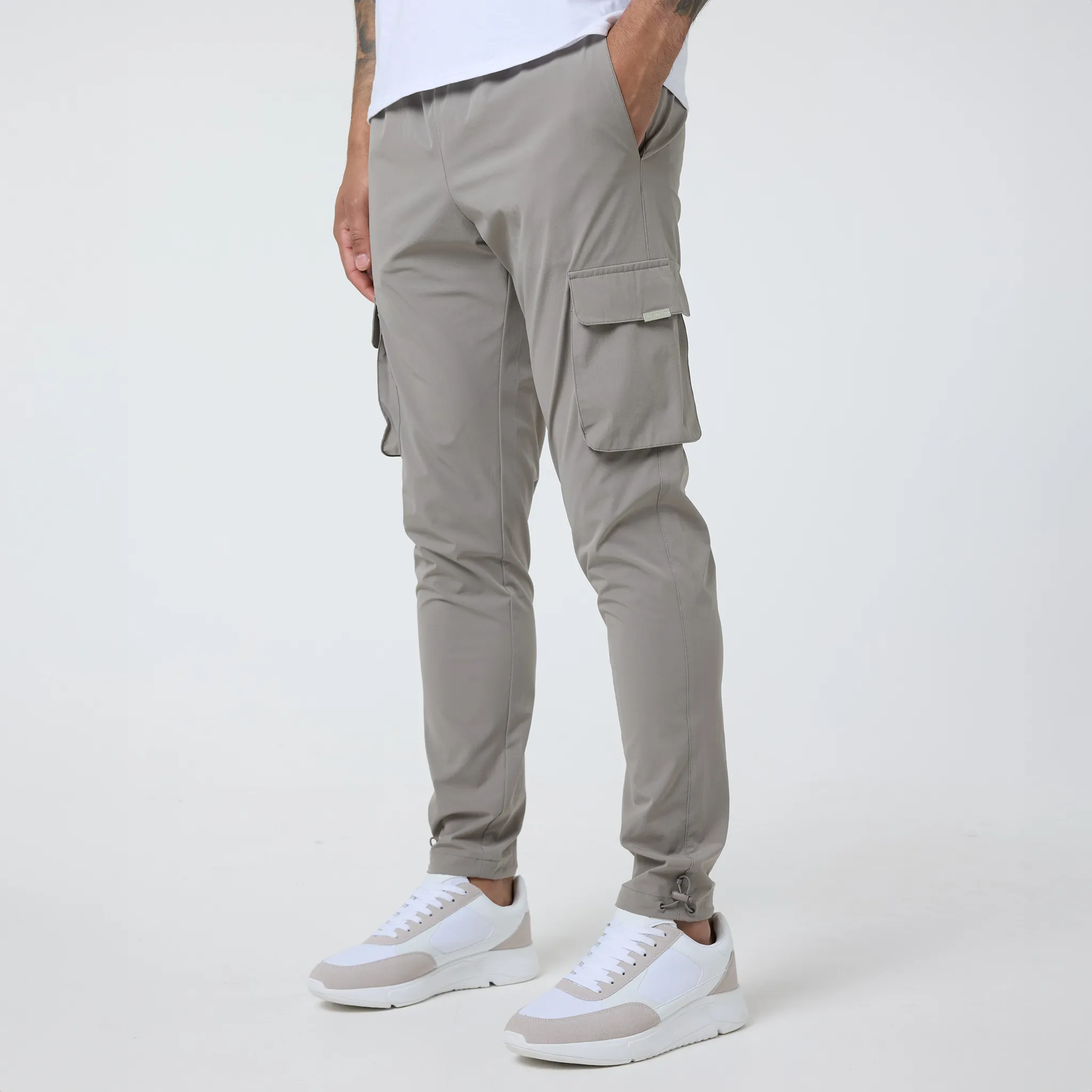 2-Pack Stretch Tech Cargo Pants | Dark Grey / Sand