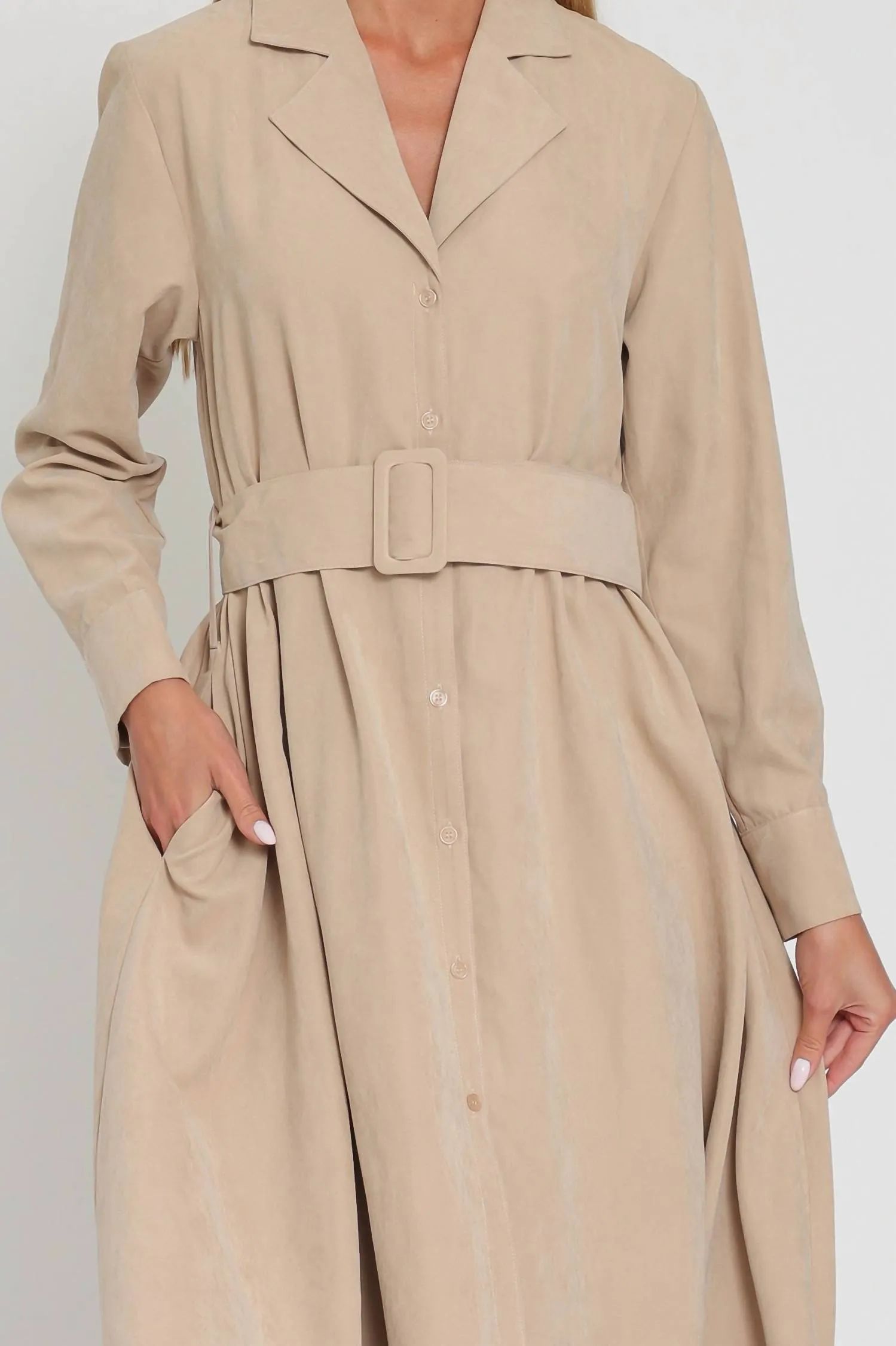 Aakaa - Mayci Belted Midi Dress