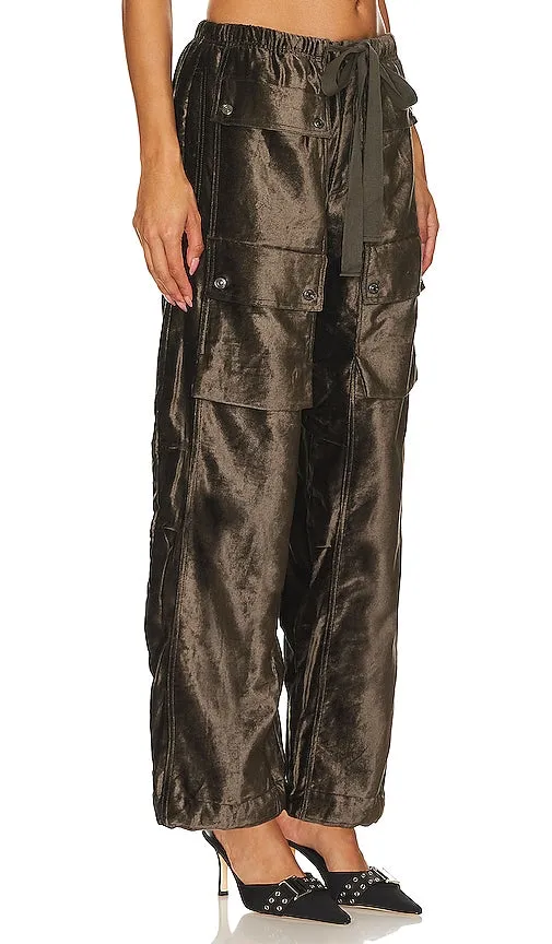 Free People x REVOLVE Skip A Beat Utility Pant in Dark Green