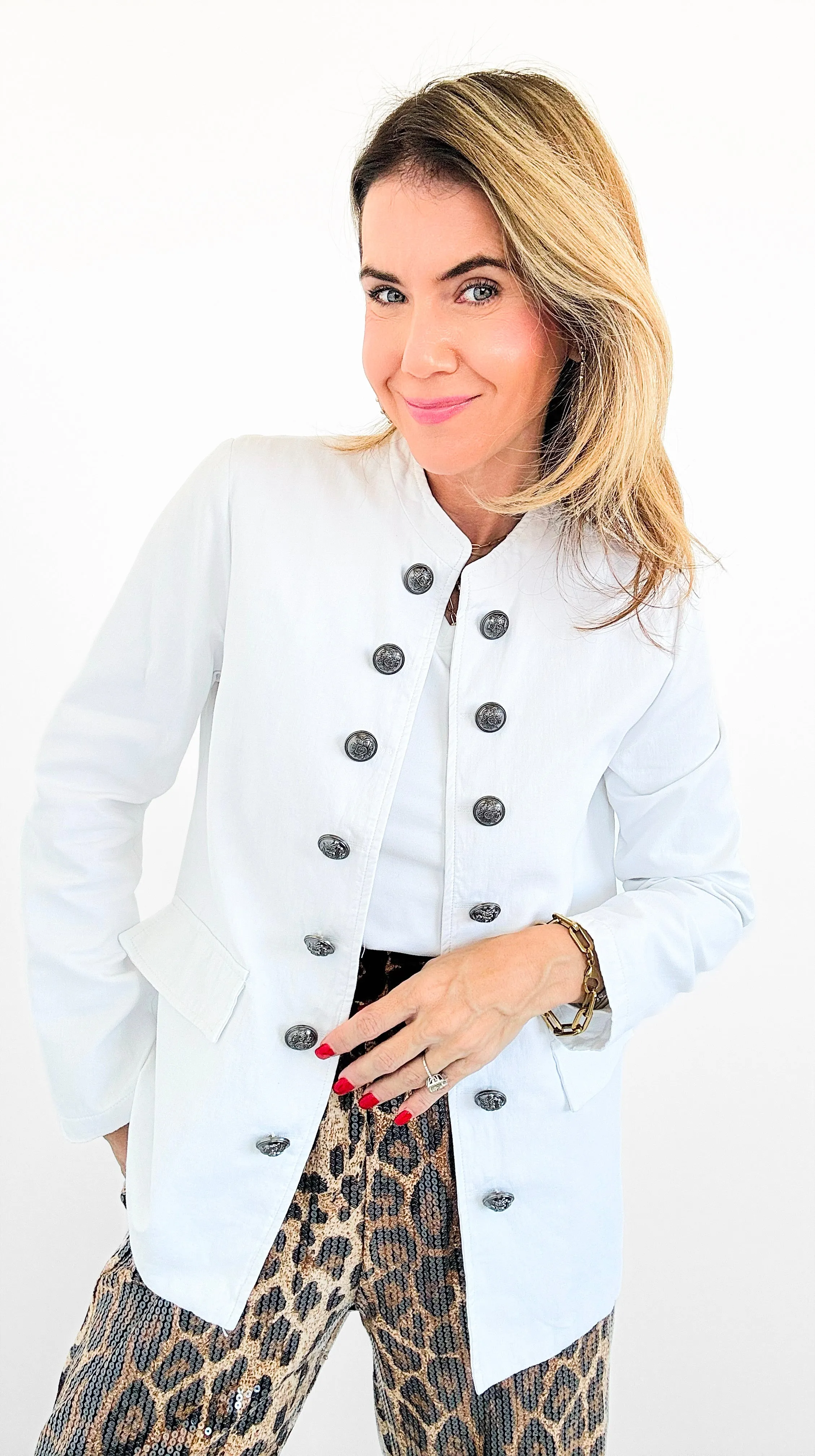 Imperial Style Buttoned Jacket - White