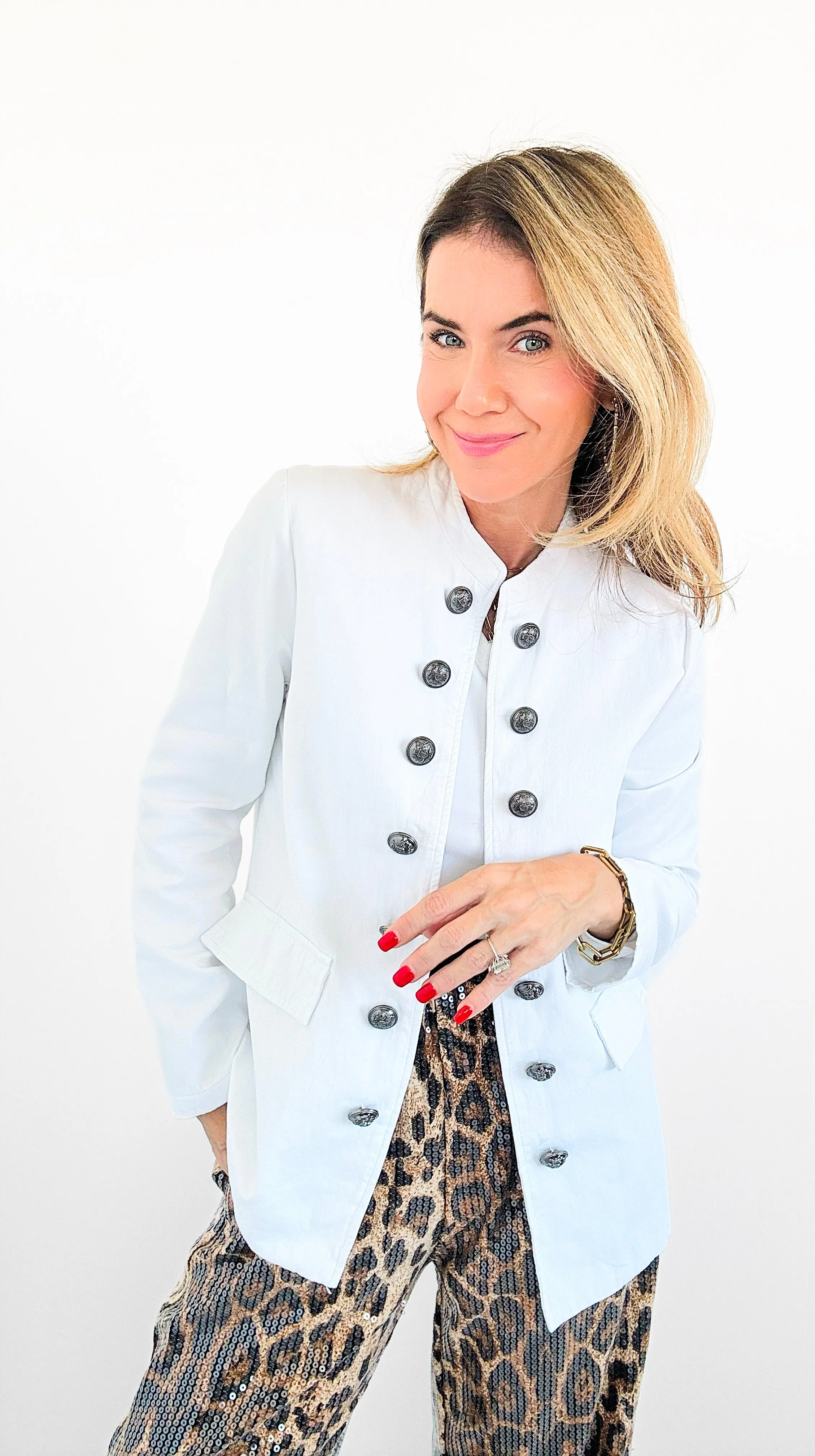 Imperial Style Buttoned Jacket - White