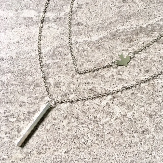 LAYERED SILVER PLATED DELICATE BIRD CHAIN NECKLACE