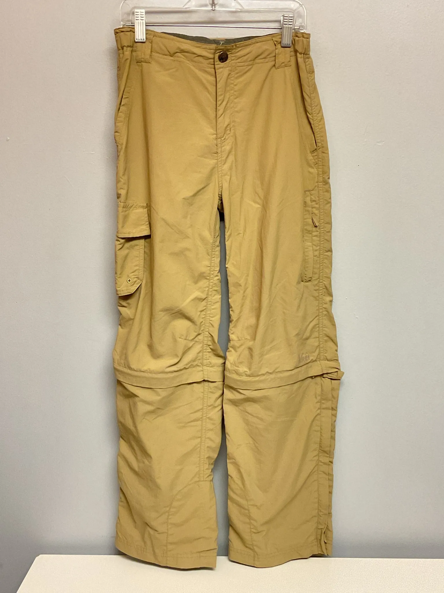 REI Size 10 Khaki Cargo Nylon Big Boys Pants